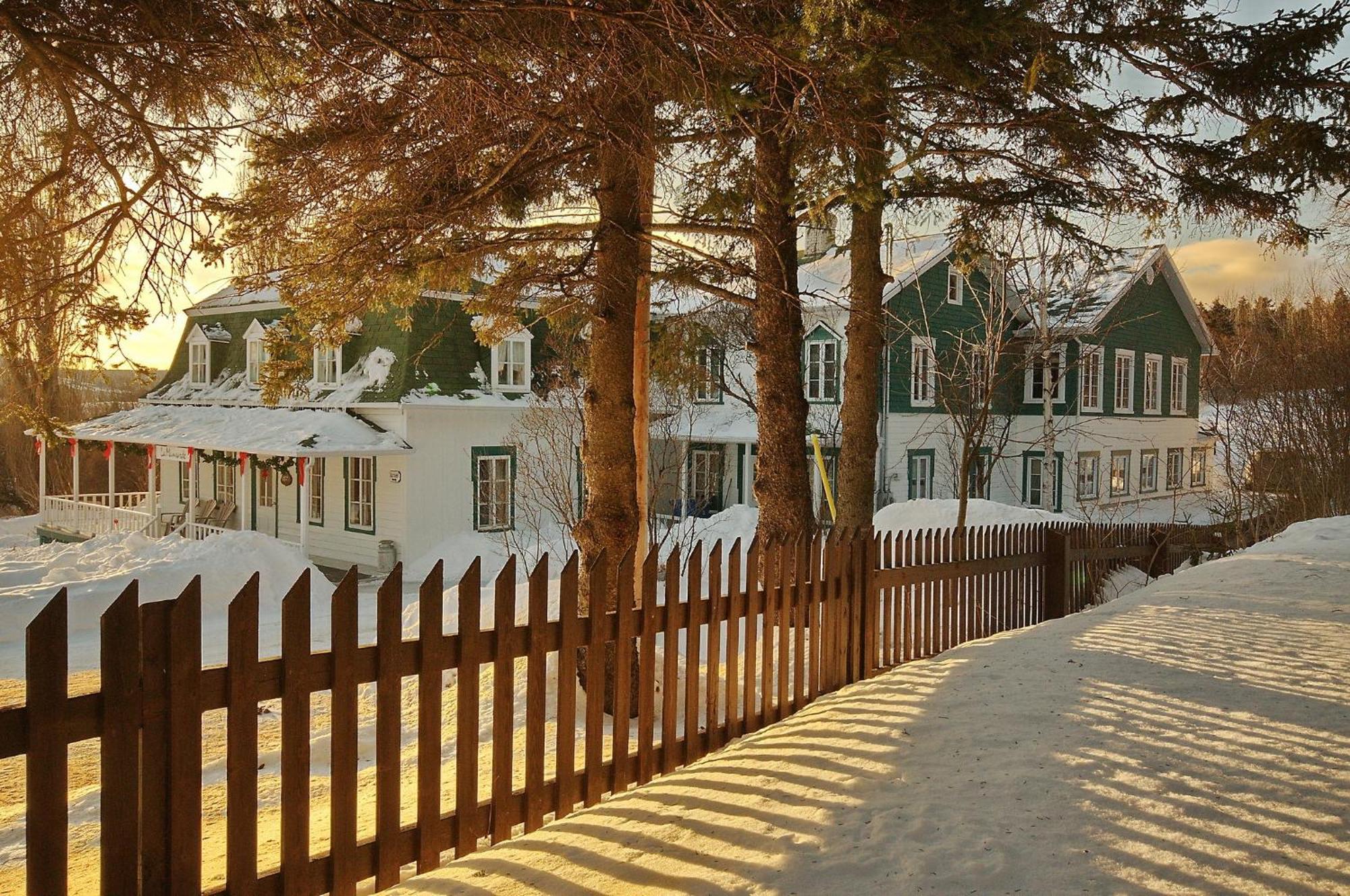 Auberge Musicale Pour Un Instant La Malbaie Exterior photo